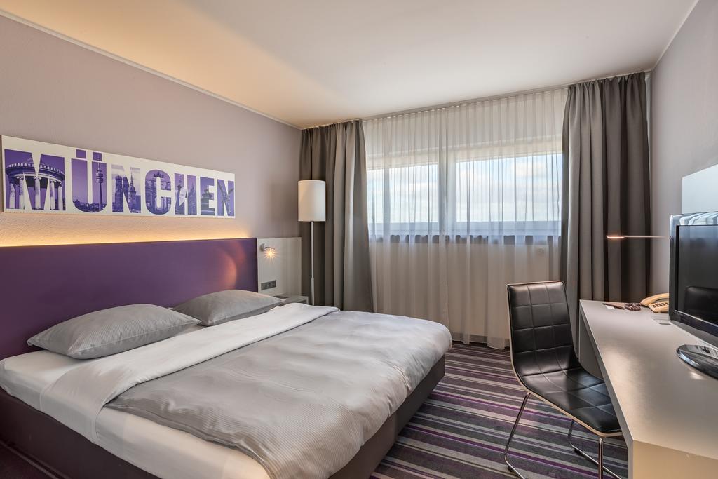 Мюнхен 24. Super 8 Hotel Munich.