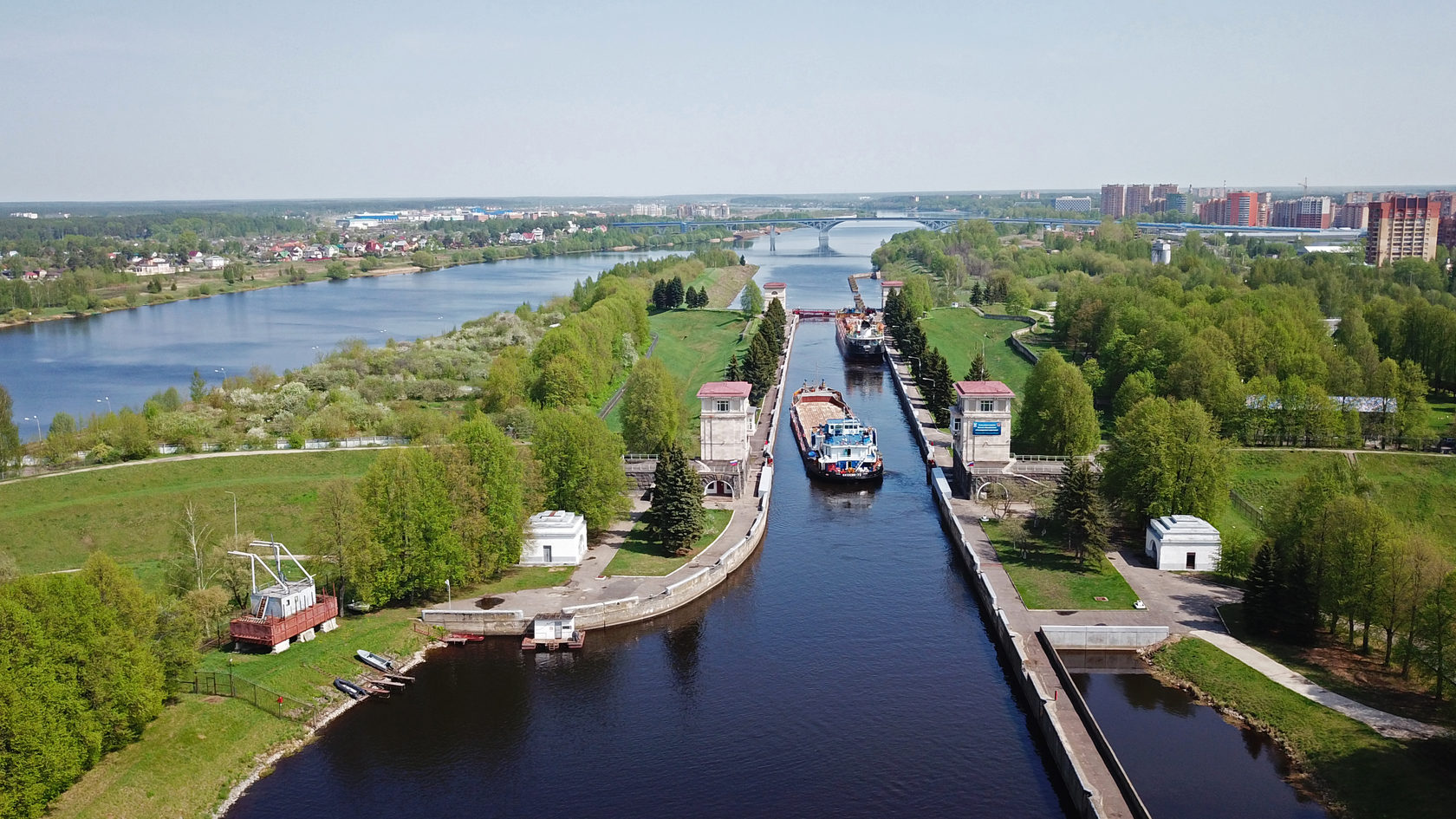 Город дубна презентация